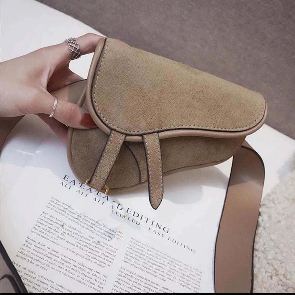 Tan saddle belt bag (brand new)